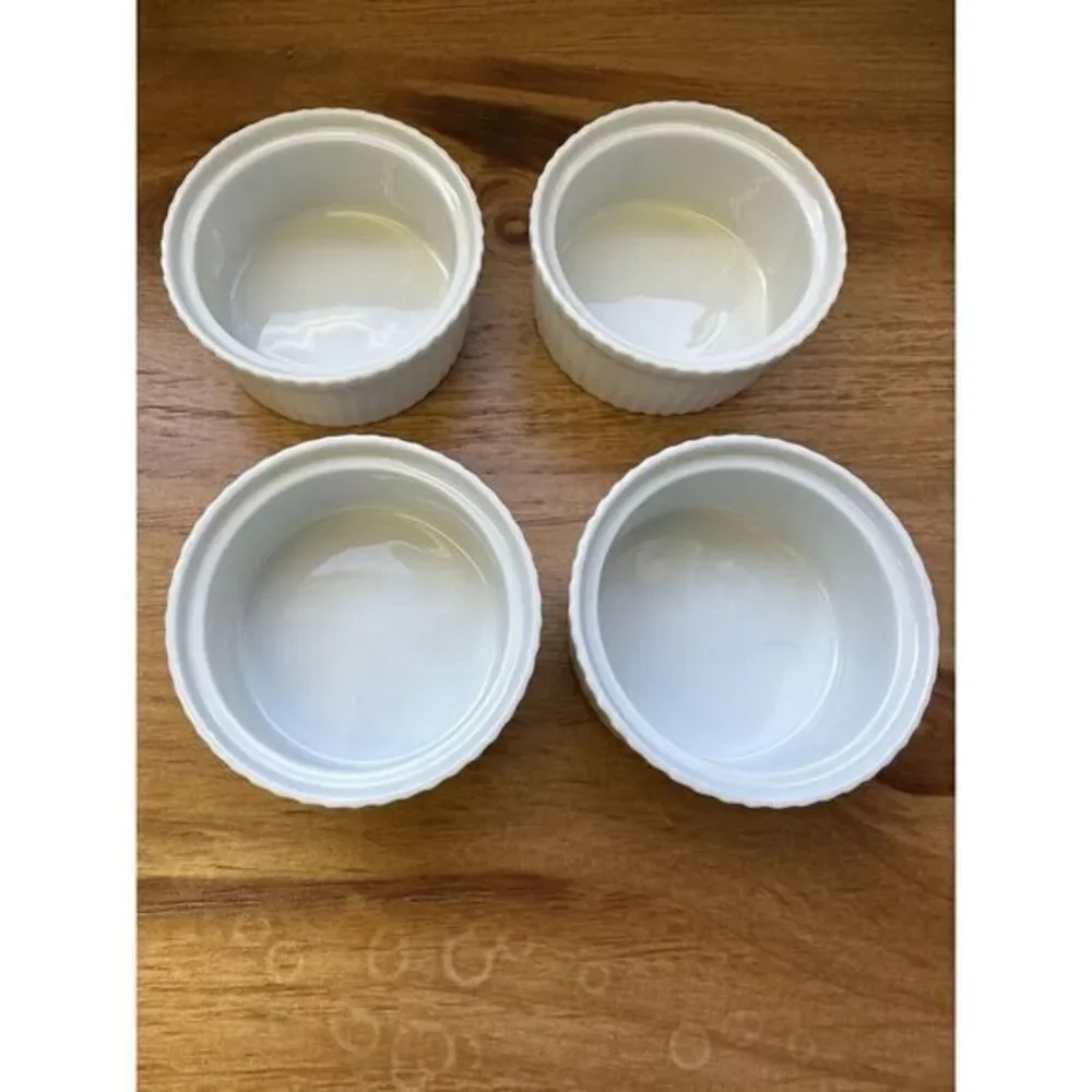 Set Of 4 White Oven Proof Vintage‎ White Ramekins Baking Dishes See Photos